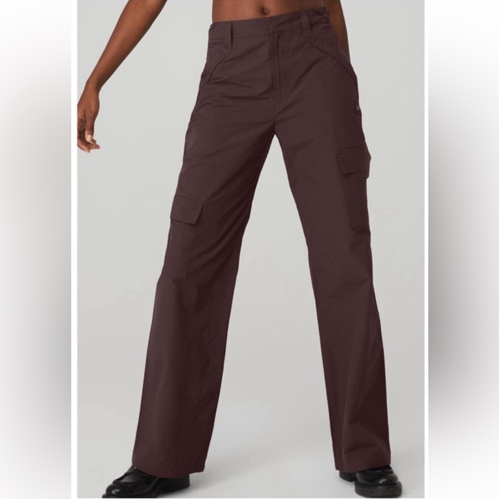 ALO Yoga Raisin Cargo Trousers